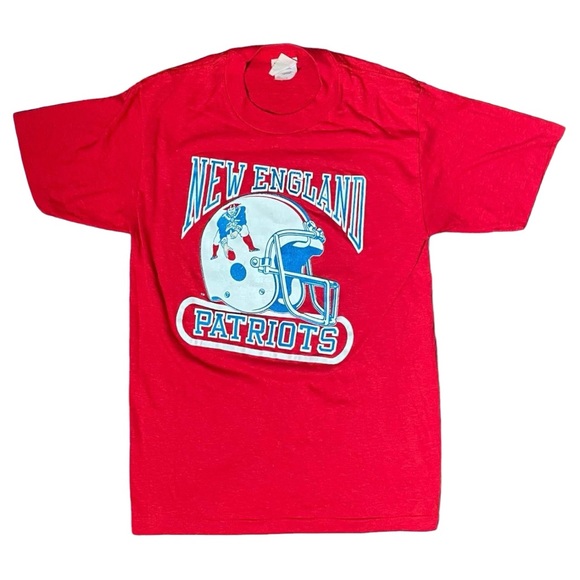 Vintage 1980’s New England Partiots graphic of helmet single stitch red - Picture 1 of 6